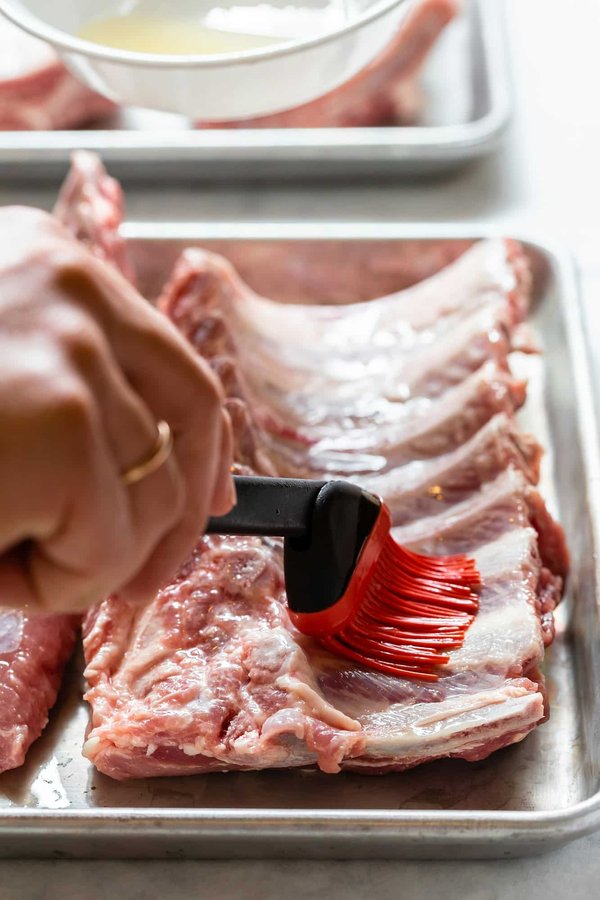 Wie kreiert man eine pikante koreanische Gochujang-Marinade für Grillfleisch?